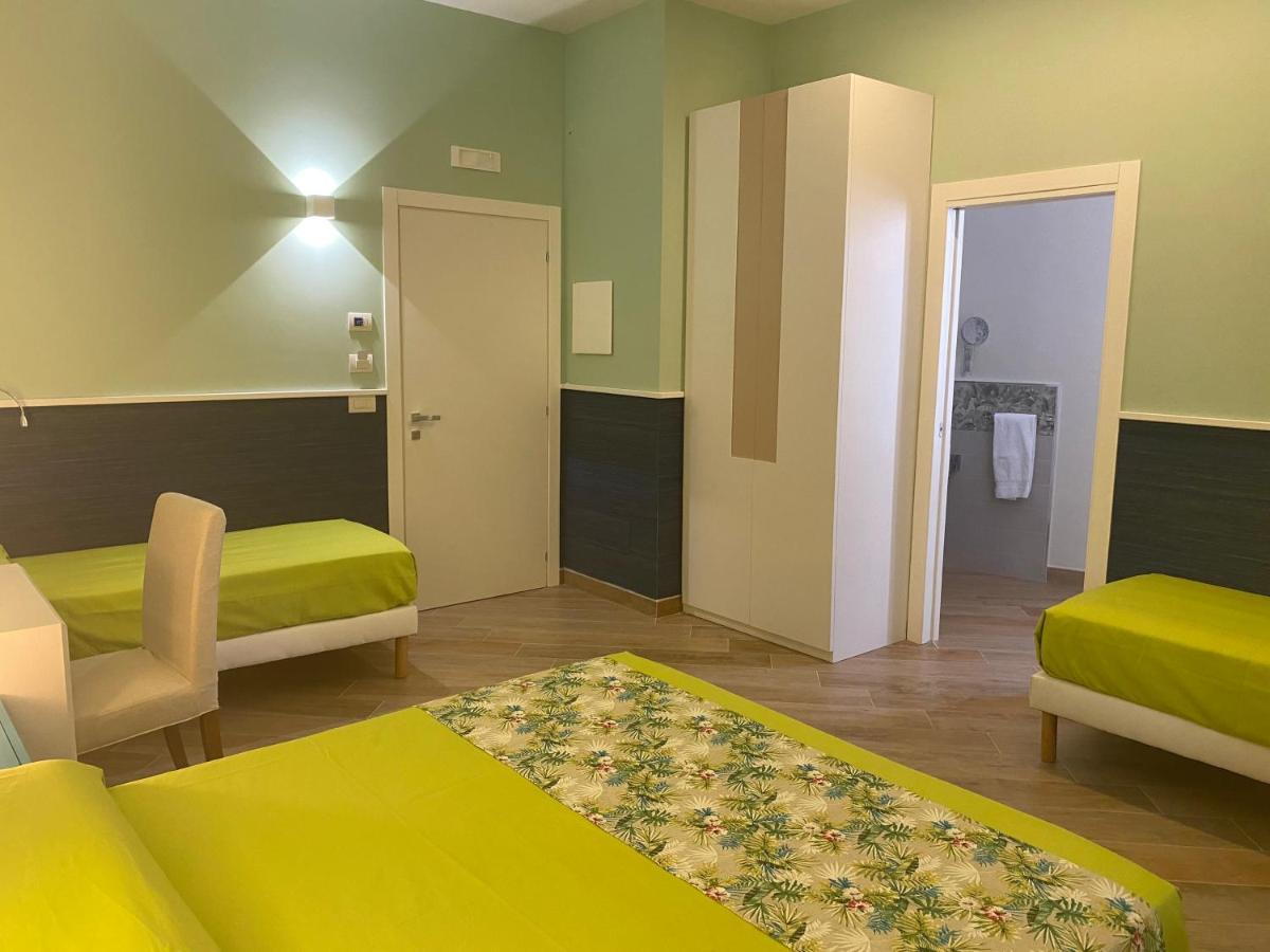 Porto Di Mare B&B جيوفيناتسو المظهر الخارجي الصورة