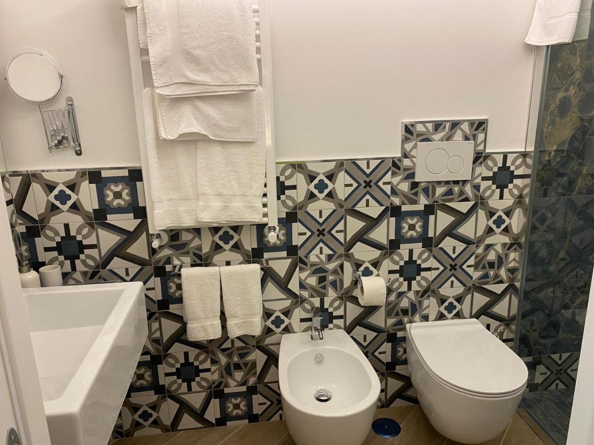 Porto Di Mare B&B جيوفيناتسو المظهر الخارجي الصورة