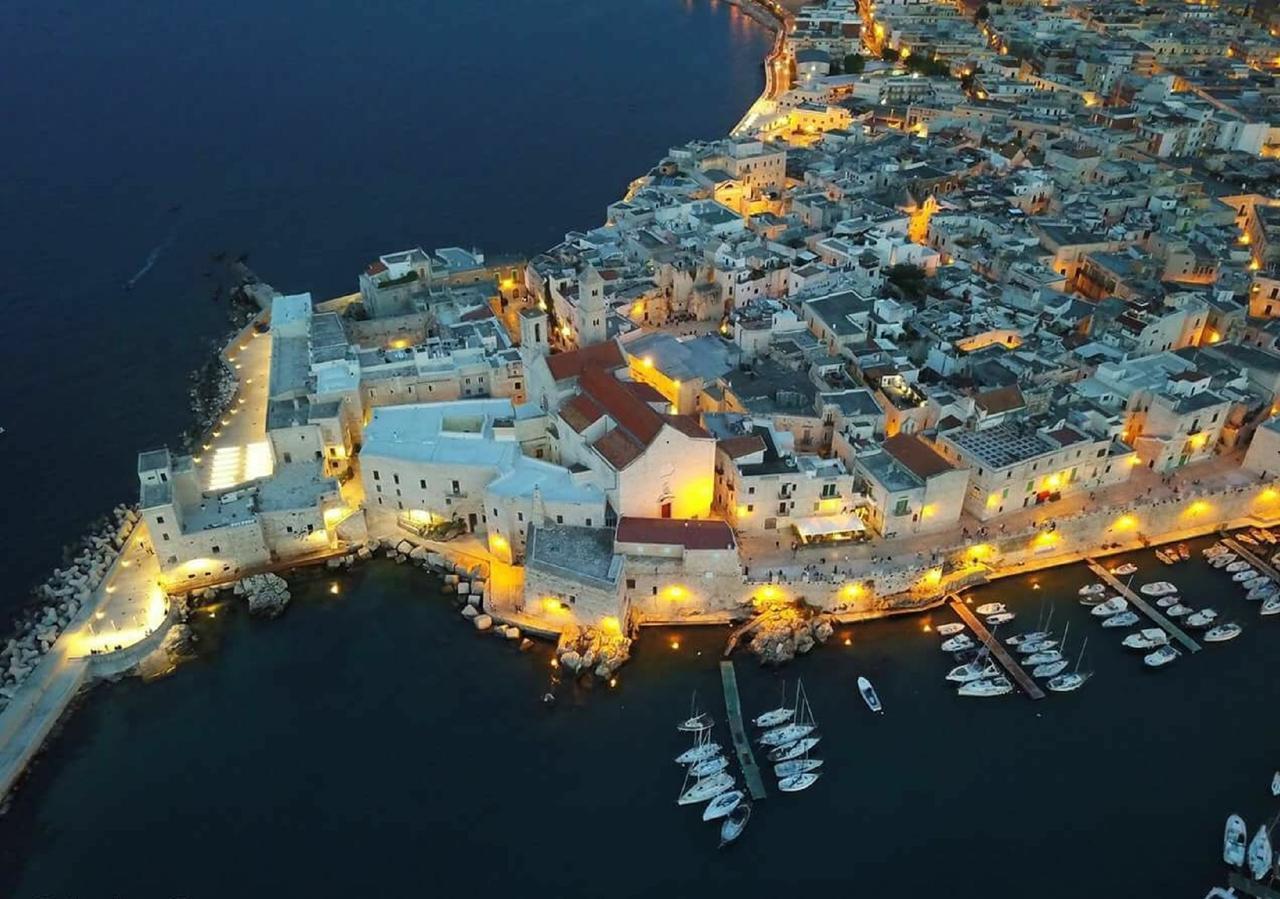 Porto Di Mare B&B جيوفيناتسو المظهر الخارجي الصورة