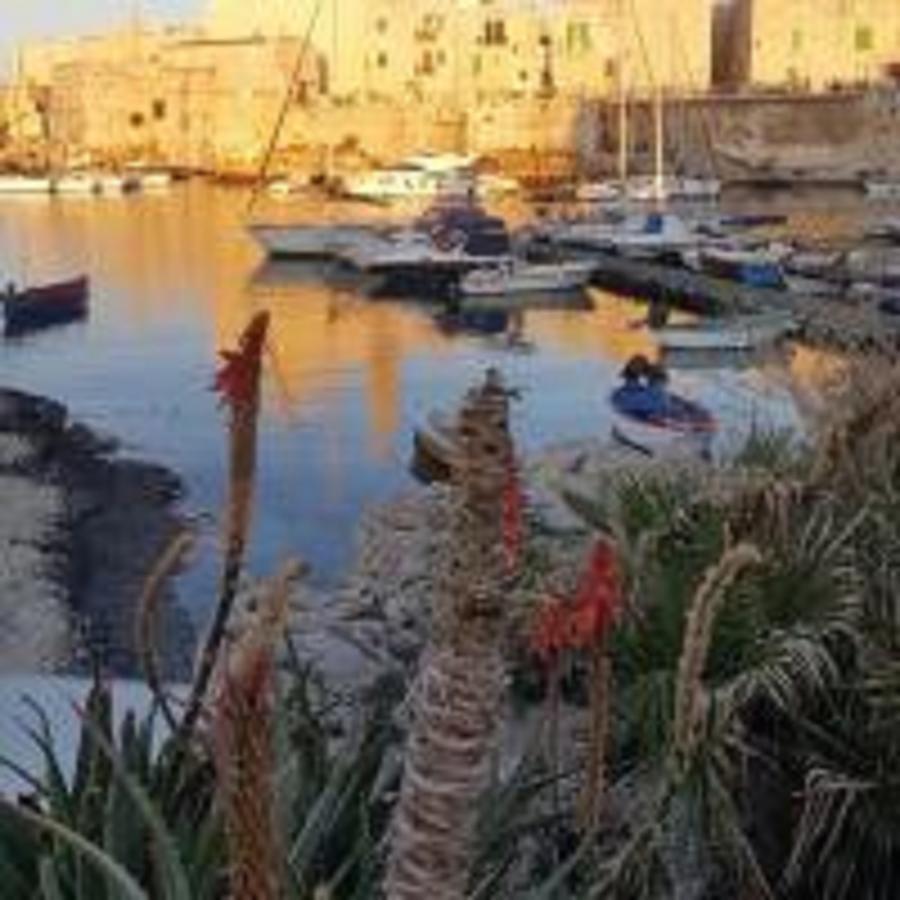 Porto Di Mare B&B جيوفيناتسو المظهر الخارجي الصورة